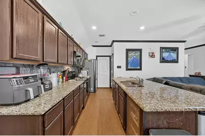 2365 Old Leonard Street, Fort Worth, TX 76119 - Photo 11