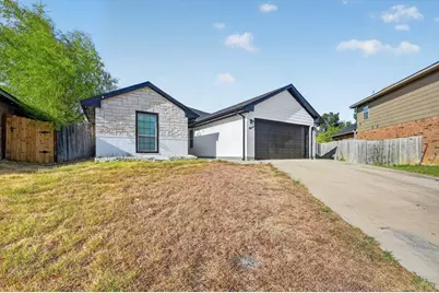2365 Old Leonard Street, Fort Worth, TX 76119 - Photo 3