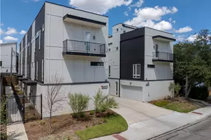 5633 Live Oak, Dallas, TX 75206 - Photo 1