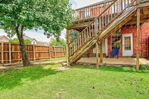 1617 Thompson Dr, Carrollton, TX 75010 - Photo 11