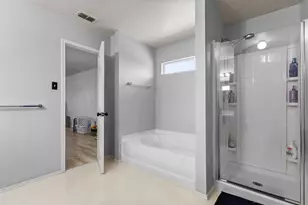 8005 York Beach Pl, Arlington, TX 76002 - Photo 21