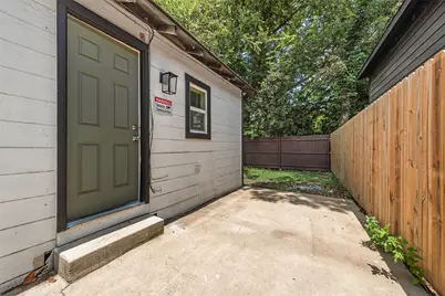 2706 Hector Street, Dallas, TX 75210 - Photo 15