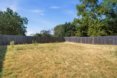 205 Owens Street, Bridgeport, TX 76426 - Photo 25