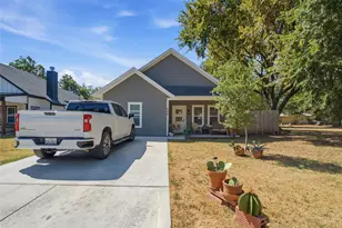 205 Owens St, Bridgeport, TX 76426 - Photo 21