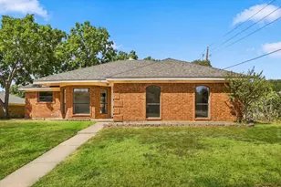 648 Coats St, Coppell, TX 75019 - Photo 1