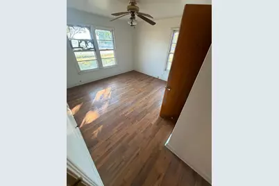 317 College Street, Italy, TX 76651 - Photo 5