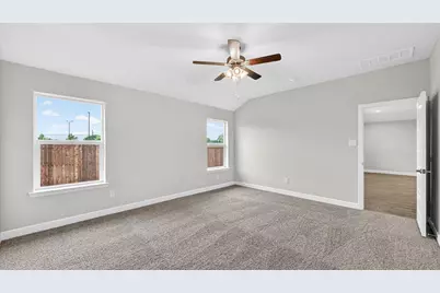 4225 Cornerstone Circle, Granbury, TX 76048 - Photo 11