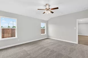 4225 Cornerstone Cir, Granbury, TX 76048 - Photo 11