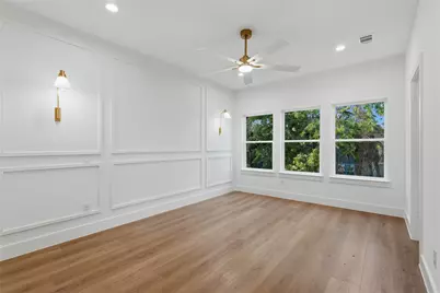 5806 Carlton Garrett Street, Dallas, TX 75215 - Photo 13
