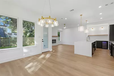5806 Carlton Garrett Street, Dallas, TX 75215 - Photo 7