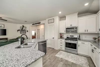 1528 Grassy Knoll Trail, Little Elm, TX 76227 - Photo 15