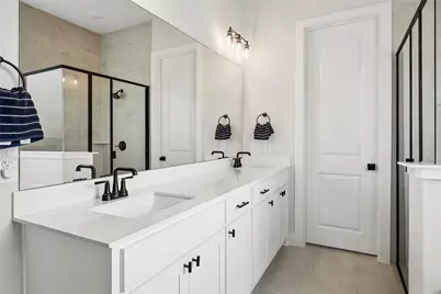 401 Indian Creek Road, Van Alstyne, TX 75495 - Photo 23