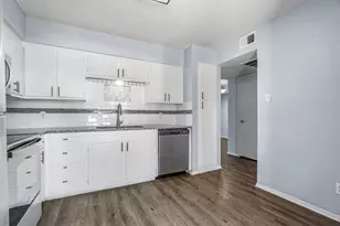 5606 Boca Raton Blvd, Fort Worth, TX 76112 - Photo 5