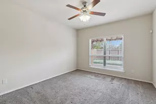 812 Gray Fox Dr, McKinney, TX 75071 - Photo 19
