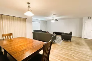 909 Penny Royal Ct, Arlington, TX 76002 - Photo 11