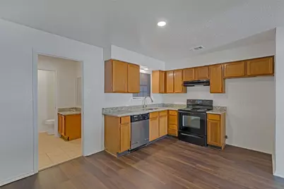 210 Rolston Road #2, Irving, TX 75060 - Photo 5