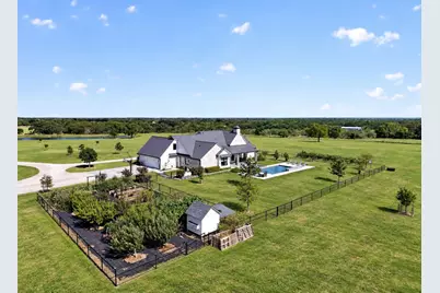 7490 County Road 423, Grandview, TX 76050 - Photo 39