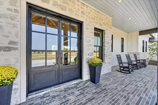 7490 County Rd 423, Grandview, TX 76050 - Photo 11