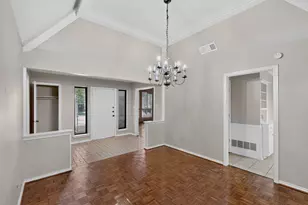 1606 Tree House Ln, Plano, TX 75023 - Photo 5