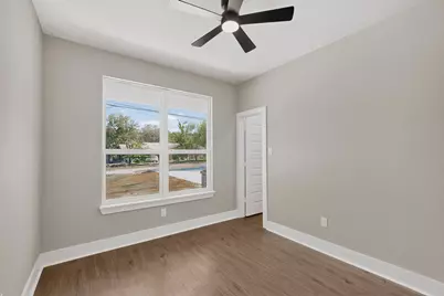 203 W Mansfield Avenue, Kennedale, TX 76060 - Photo 31