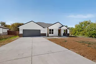 203 W Mansfield Ave, Kennedale, TX 76060 - Photo 3