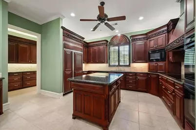 2303 Panorama Court, Arlington, TX 76016 - Photo 9