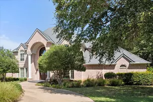 2303 Panorama Ct, Arlington, TX 76016 - Photo 1