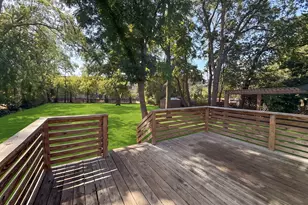 9324 Lenel Pl, Dallas, TX 75220 - Photo 15