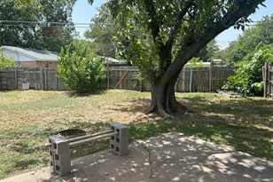 705 Lawson Dr, Garland, TX 75042 - Photo 9