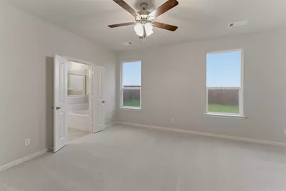 1329 Frio Drive, Springtown, TX 76082 - Photo 15
