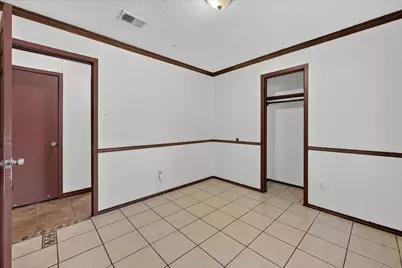 5867 Beau Purple Drive, Dallas, TX 75211 - Photo 25
