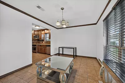 5867 Beau Purple Drive, Dallas, TX 75211 - Photo 5