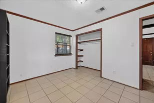 5867 Beau Purple Dr, Dallas, TX 75211 - Photo 29