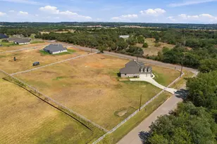 9101 Zion Hill Rd, Poolville, TX 76487 - Photo 29