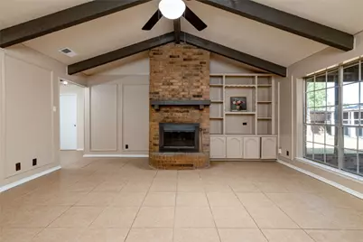304 Cambridge Drive, Saginaw, TX 76179 - Photo 19