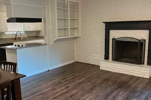2501 White Oak Ln, Arlington, TX 76012 - Photo 9