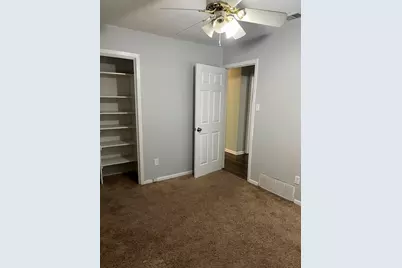 2501 White Oak Lane, Arlington, TX 76012 - Photo 13