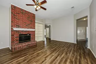 912 Winterbury Ct, DeSoto, TX 75115 - Photo 3