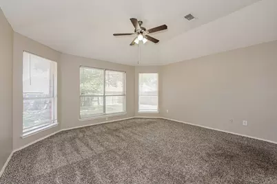 912 Winterbury Court, DeSoto, TX 75115 - Photo 9