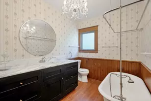 415 W Franklin St, Waxahachie, TX 75165 - Photo 21