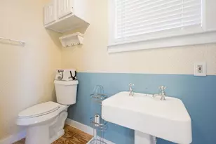 415 W Franklin St, Waxahachie, TX 75165 - Photo 13