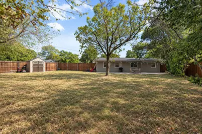 4800 Kilpatrick Avenue, Fort Worth, TX 76107 - Photo 17