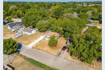 106 Bales Street #108, Cleburne, TX 76033 - Photo 7