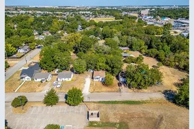 106 Bales Street #108, Cleburne, TX 76033 - Photo 5
