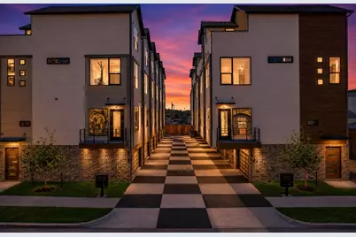 710 W 10th Street #101, Dallas, TX 75208 - Photo 1