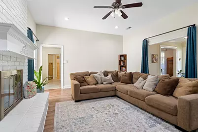 5816 Gatewood Drive, Arlington, TX 76016 - Photo 7