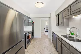 5816 Gatewood Dr, Arlington, TX 76016 - Photo 9