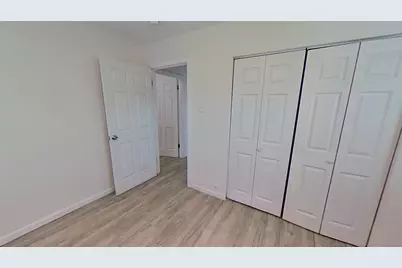 2320 Brockbank Drive, Irving, TX 75062 - Photo 19