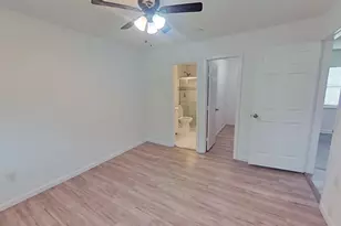 2320 Brockbank Dr, Irving, TX 75062 - Photo 11