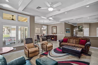 8606 Leisure Lane, Granbury, TX 76049 - Photo 11